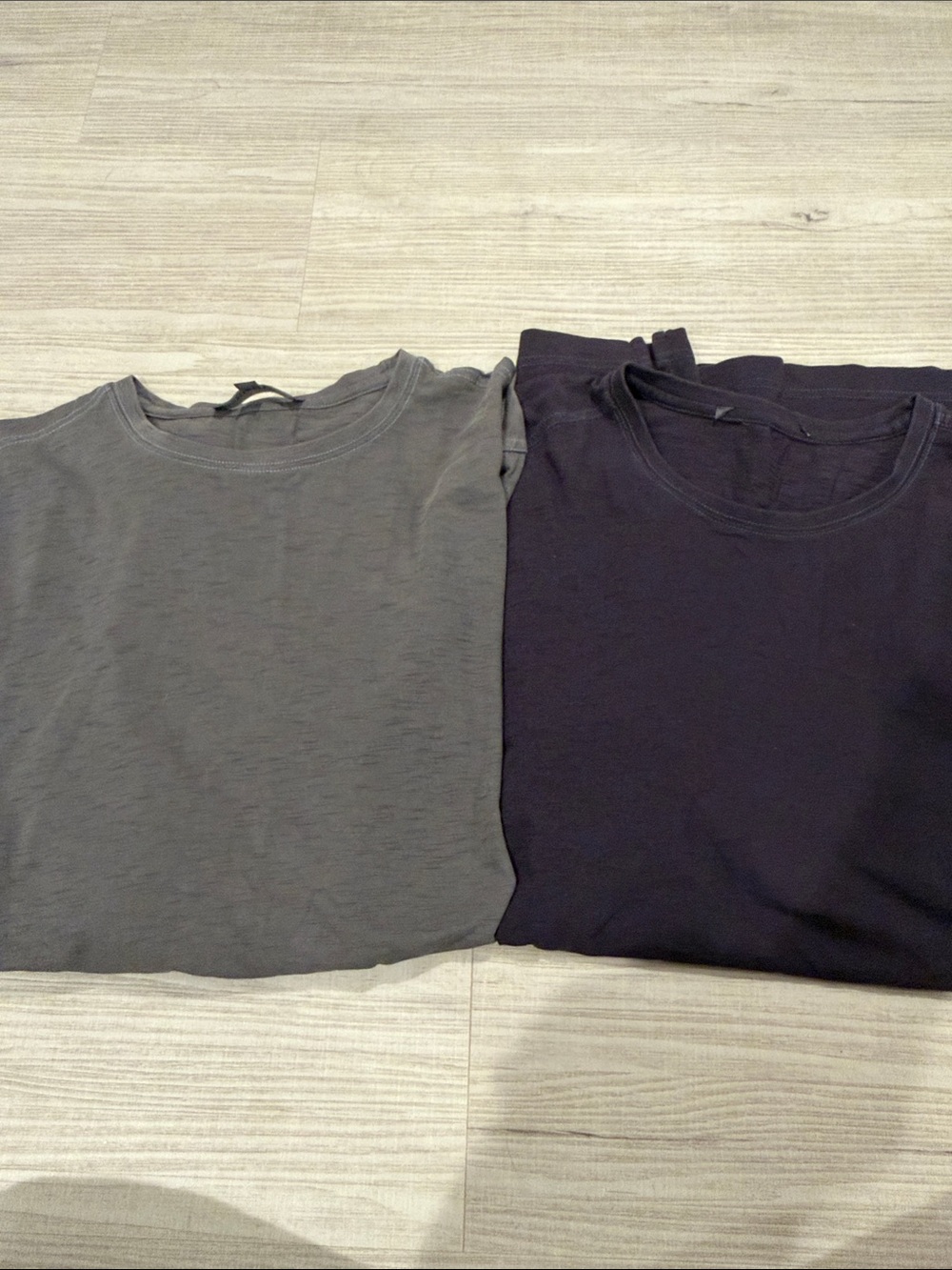 Robert Barakett Men’s Tees - 2 pairs